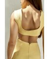amarelo